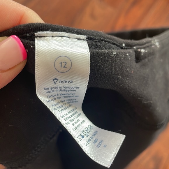 Ivivva black leggings size 12 - Picture 3 of 3